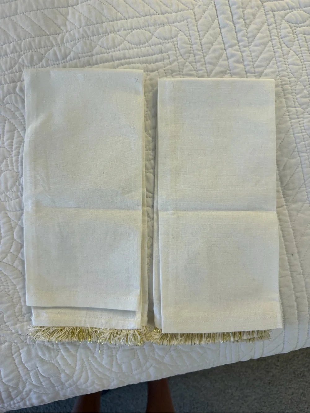 Lilly Pulitzer Embroidered Palm & Pineapple Kitchen Towels - Set of 2, White